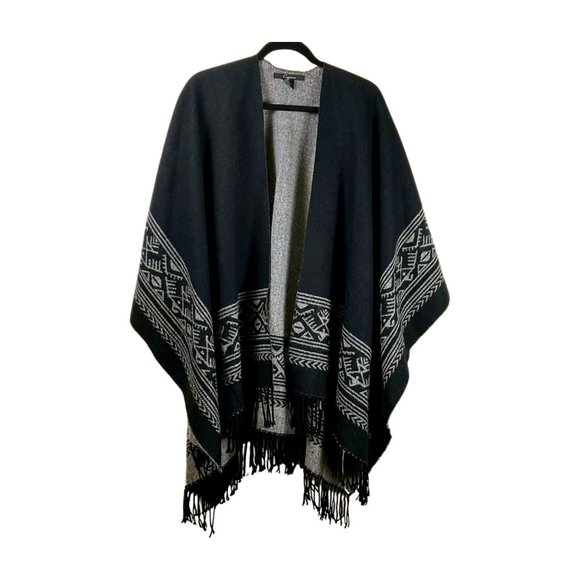 Cejon Sweaters - Cajon Tribal Print Fringe Black and Grey Knit Poncho Drape OS